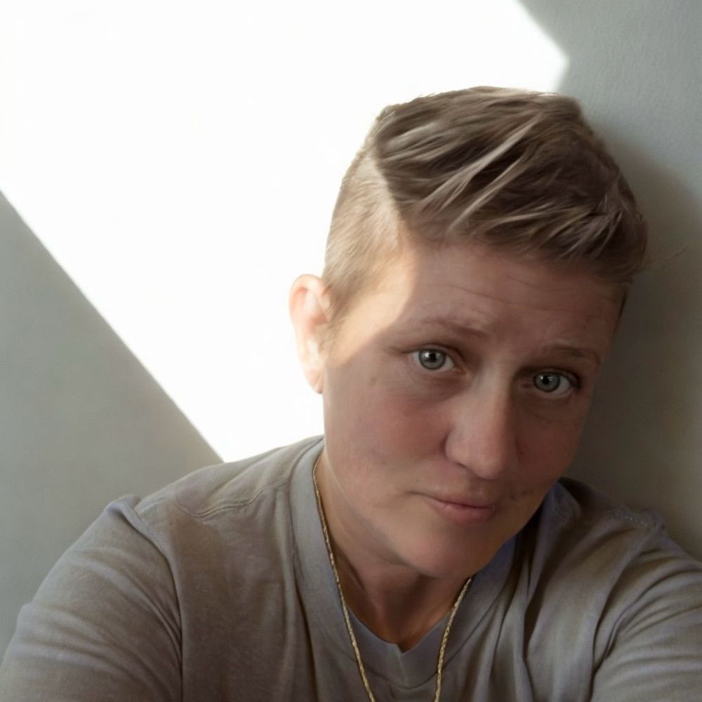 Cheri Bond🏳️‍🌈