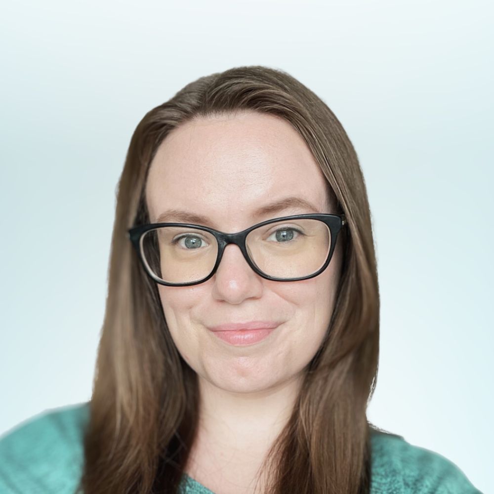Mel Lee-Smith | Writer