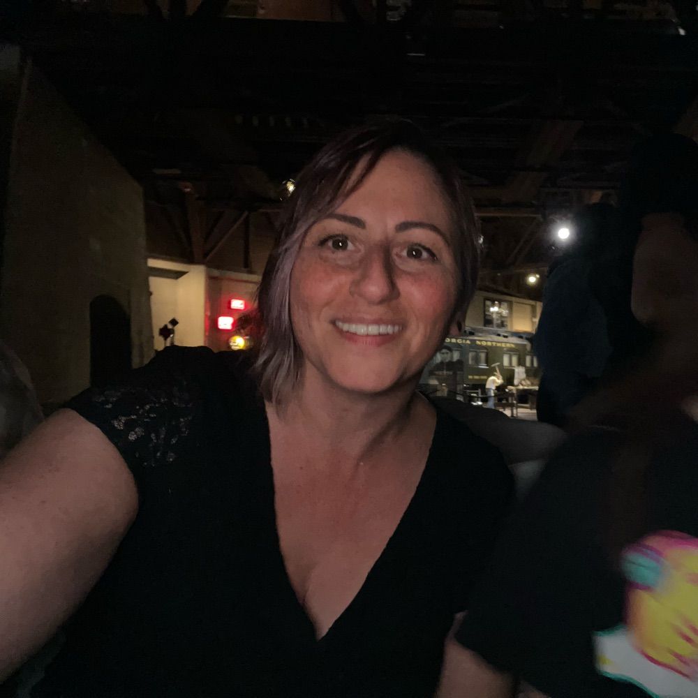 Amanda Alsumidaie-Reynolds