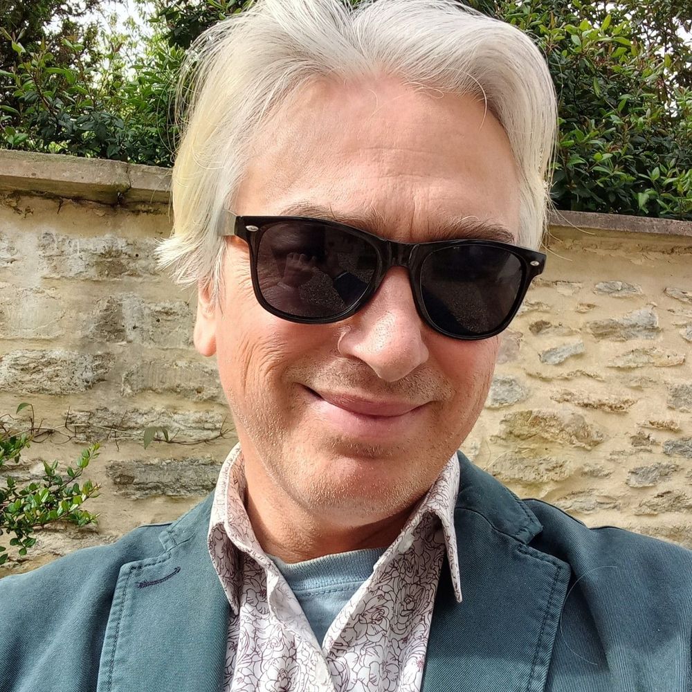 Dr Kevan Manwaring