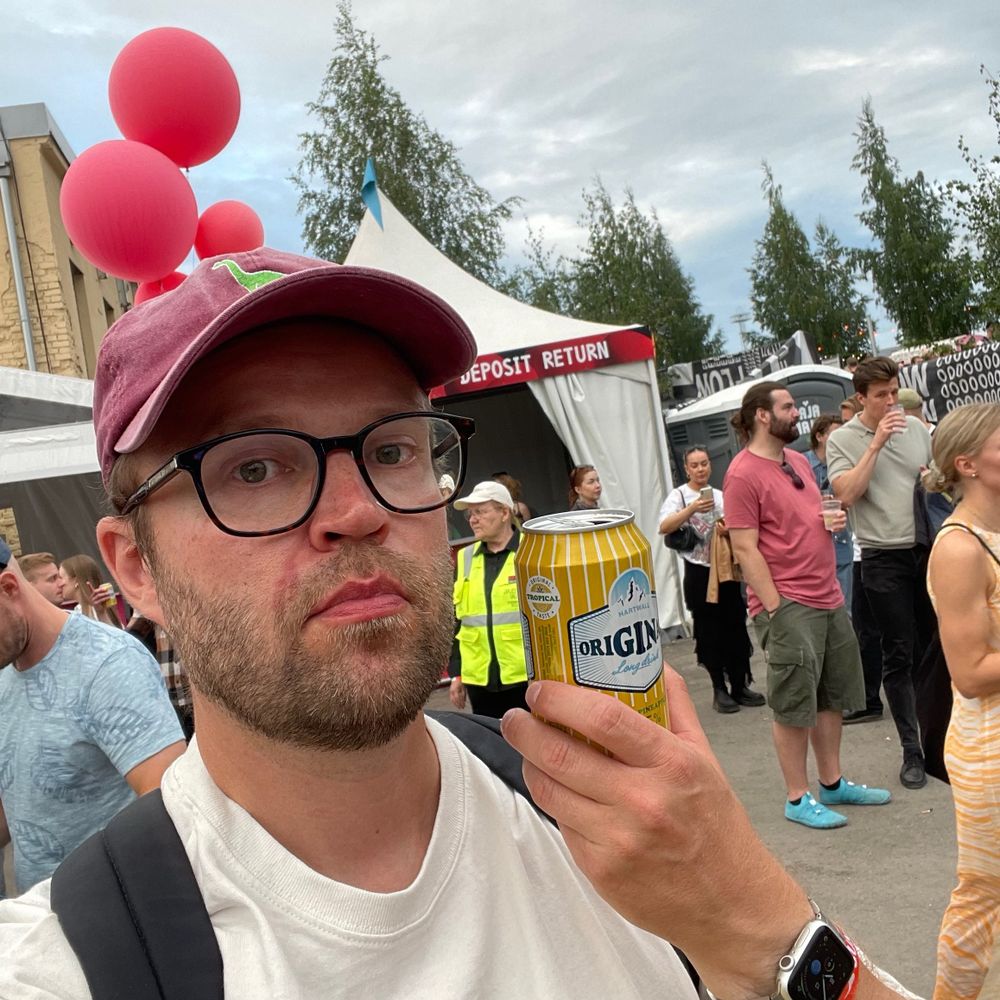 nimim. Mikko Porkola