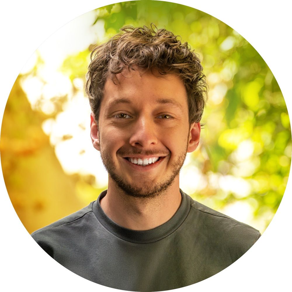 Kyle | Nature Macro & Insect Expert Photographer