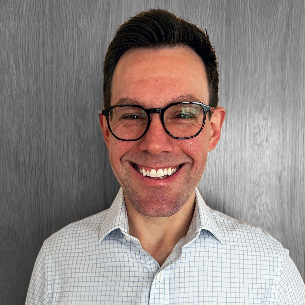 Dr Garry Cooper