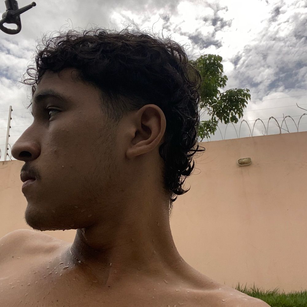 robert muniz