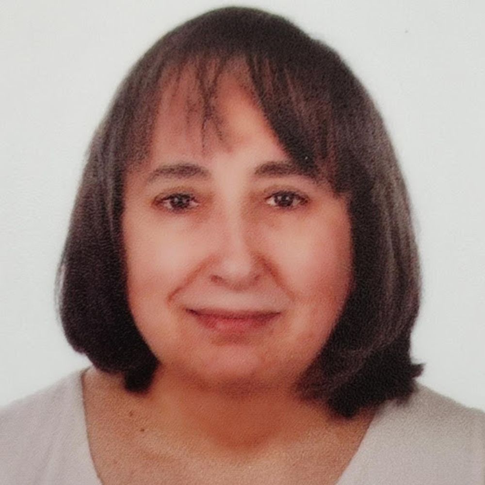 Ana M. Estraviz