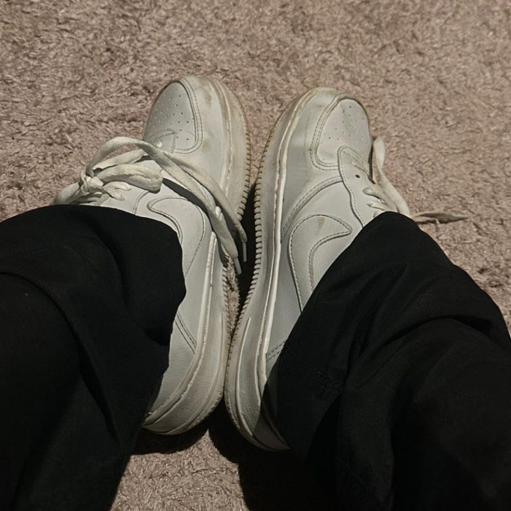 🥇