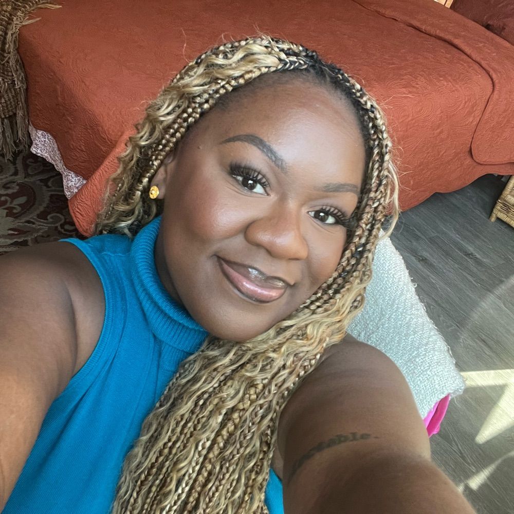 Niayai Lavien