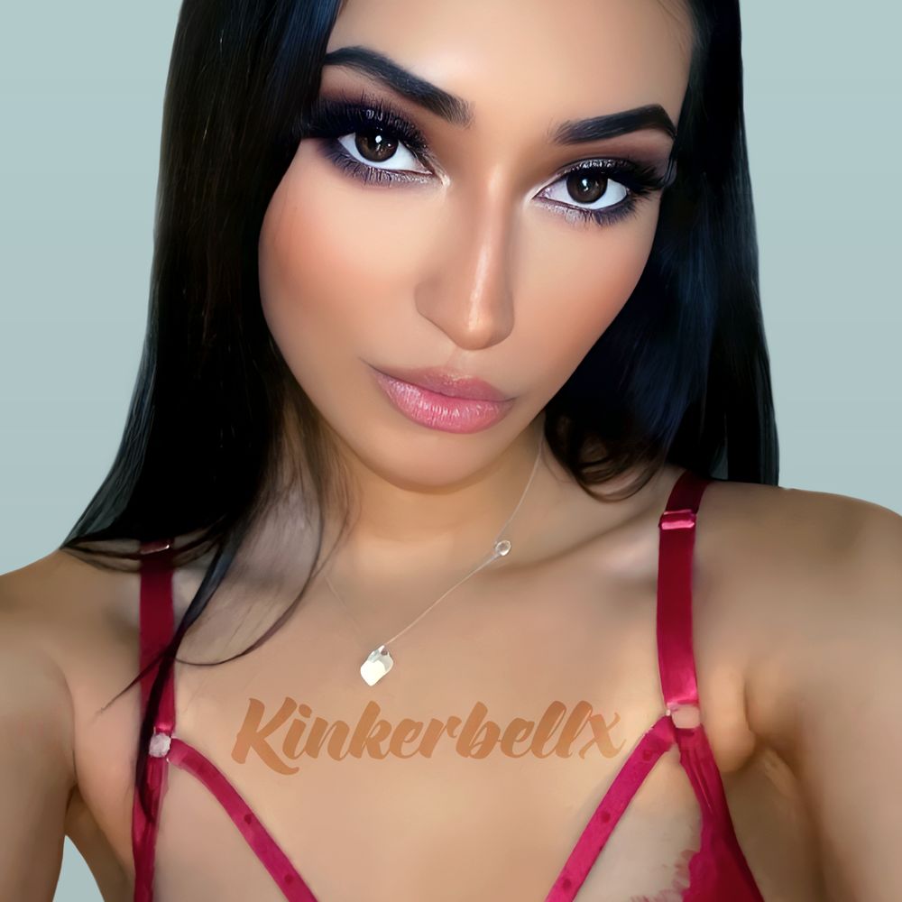 Goddess Kinkerbell - Findom - Femdom - Foot Model