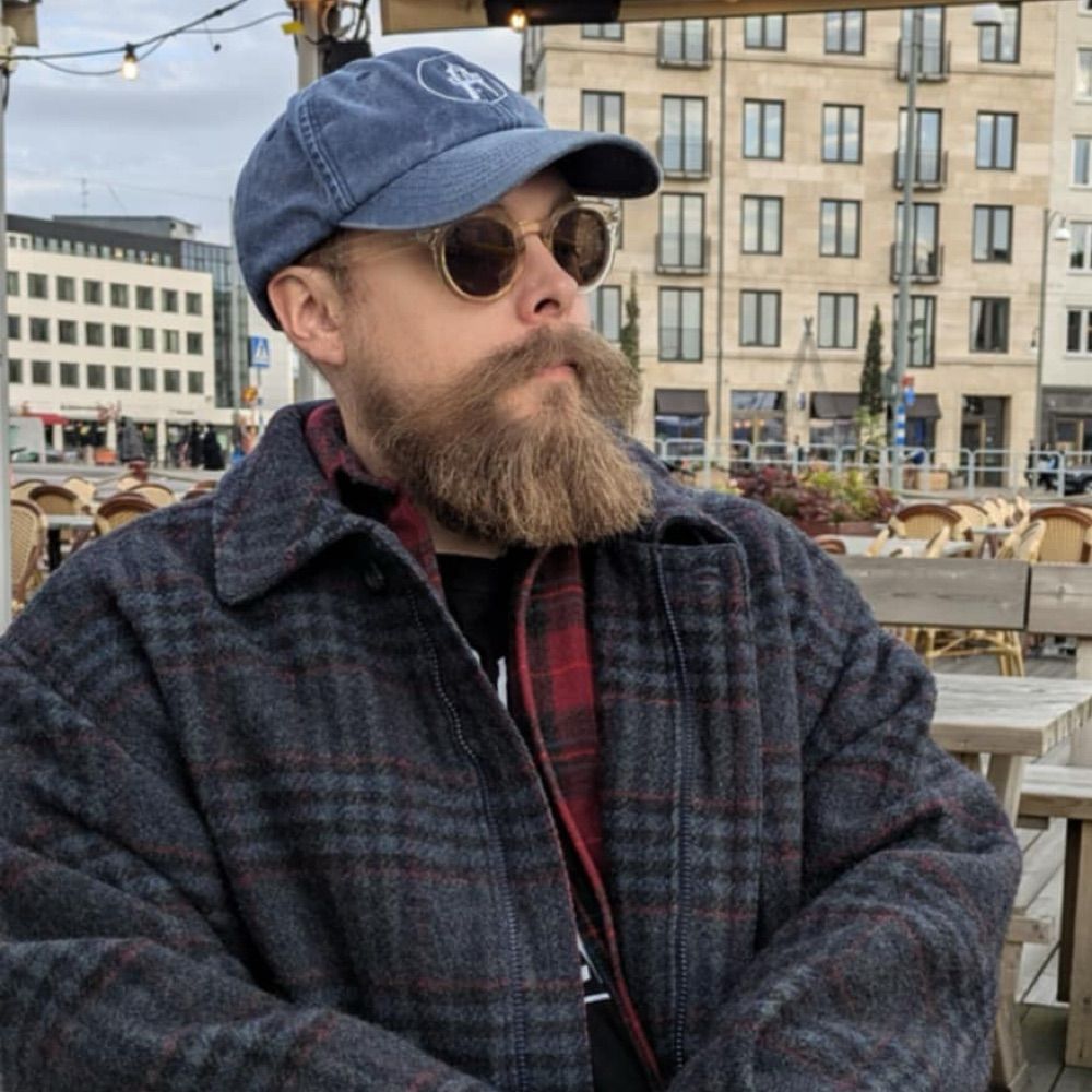 Jesper K Jansson