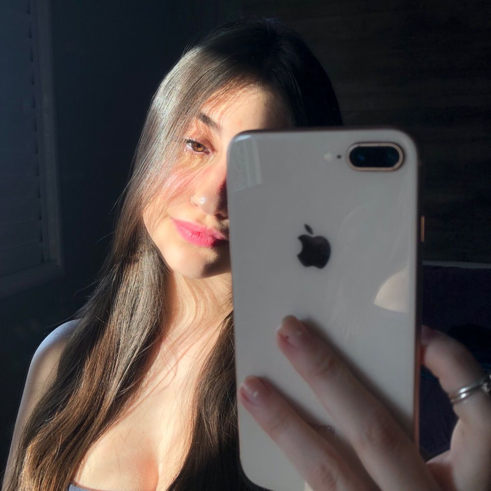𝔤💋