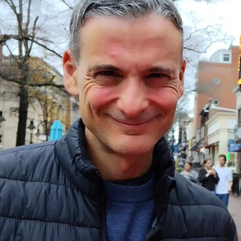 Ariel Polizio
