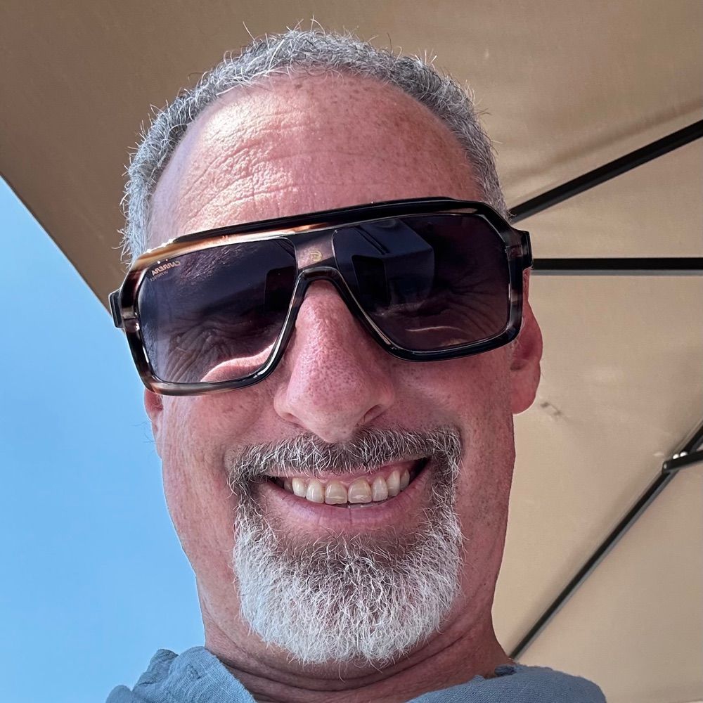 Ethan Miller