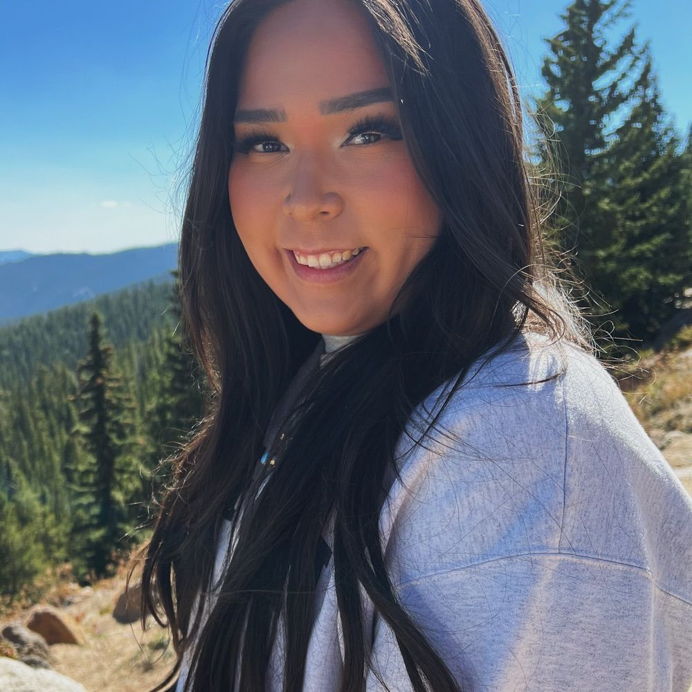 Skye F.