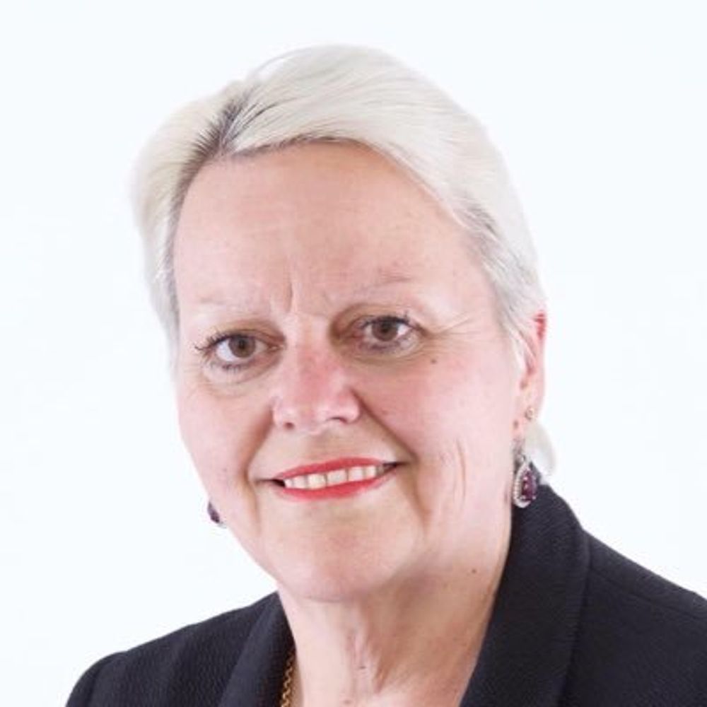 Cllr Shirley Reynolds