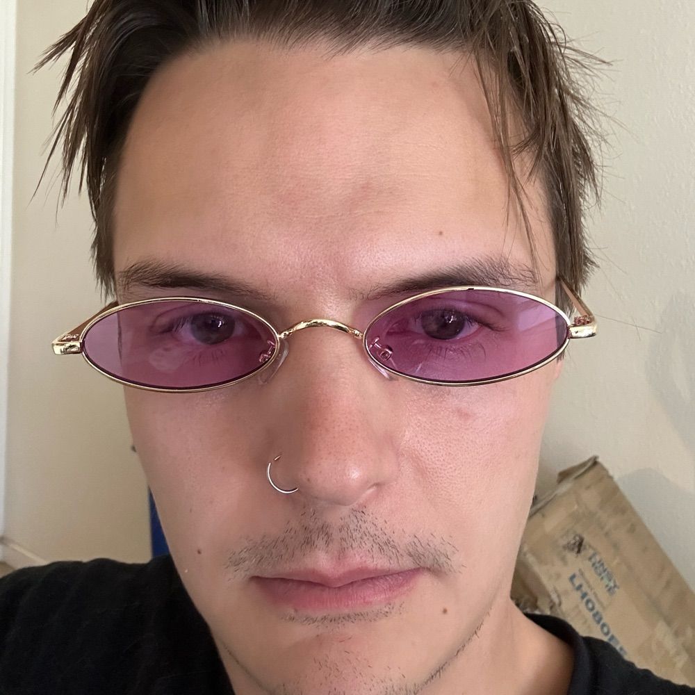 nʇı̣ɹı̣dsǝ ɯı̣ʇ