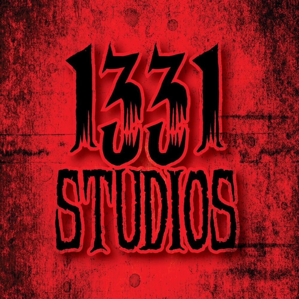 Danielle @ 1331 Studios ⚰️🪦☠️