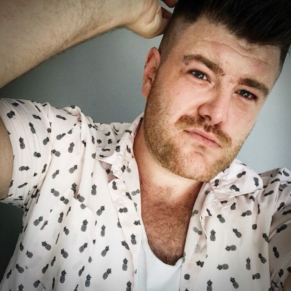 Russell Dean