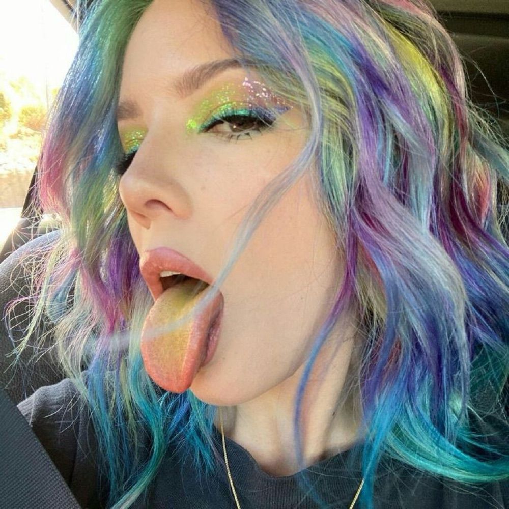 Profile picture halsey-daily.bsky.social