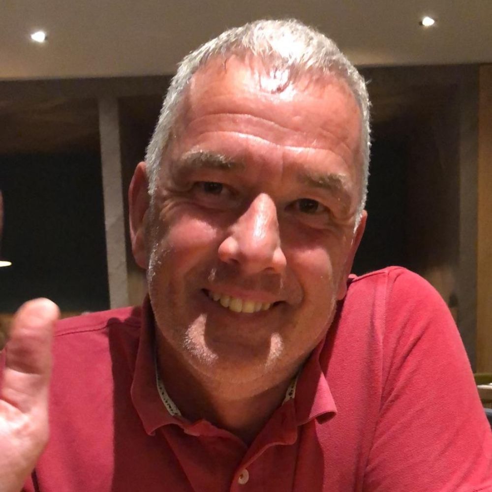 Roger Vickers