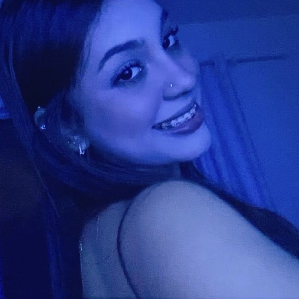Laura Caroline 