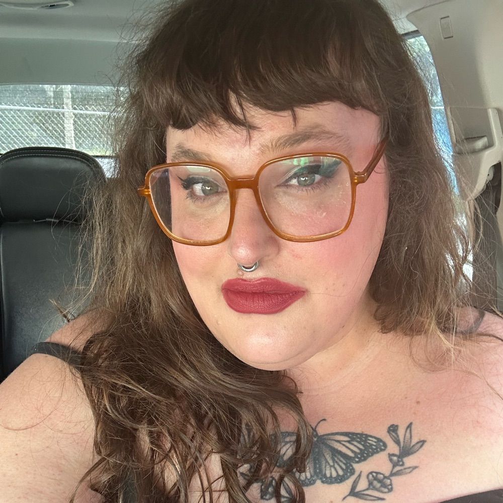 BBW TS April St.Clair 🏳️‍⚧️