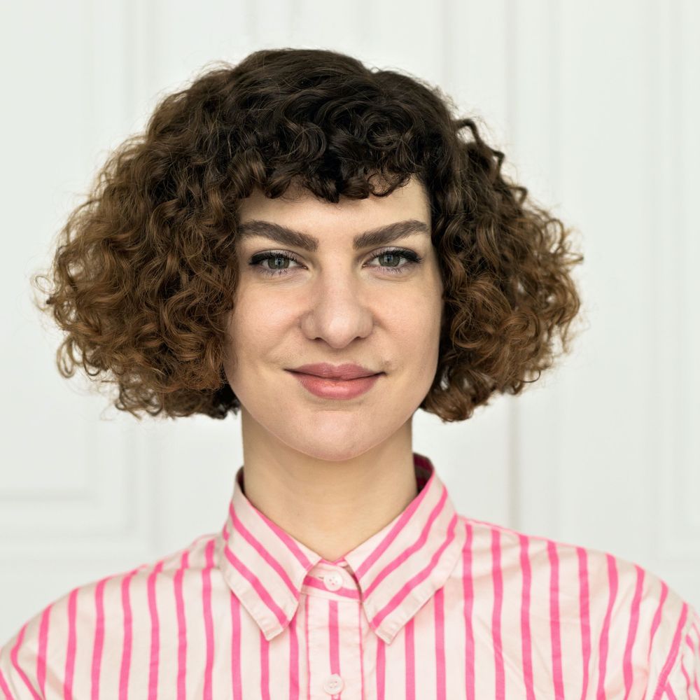 Laura Wiesböck