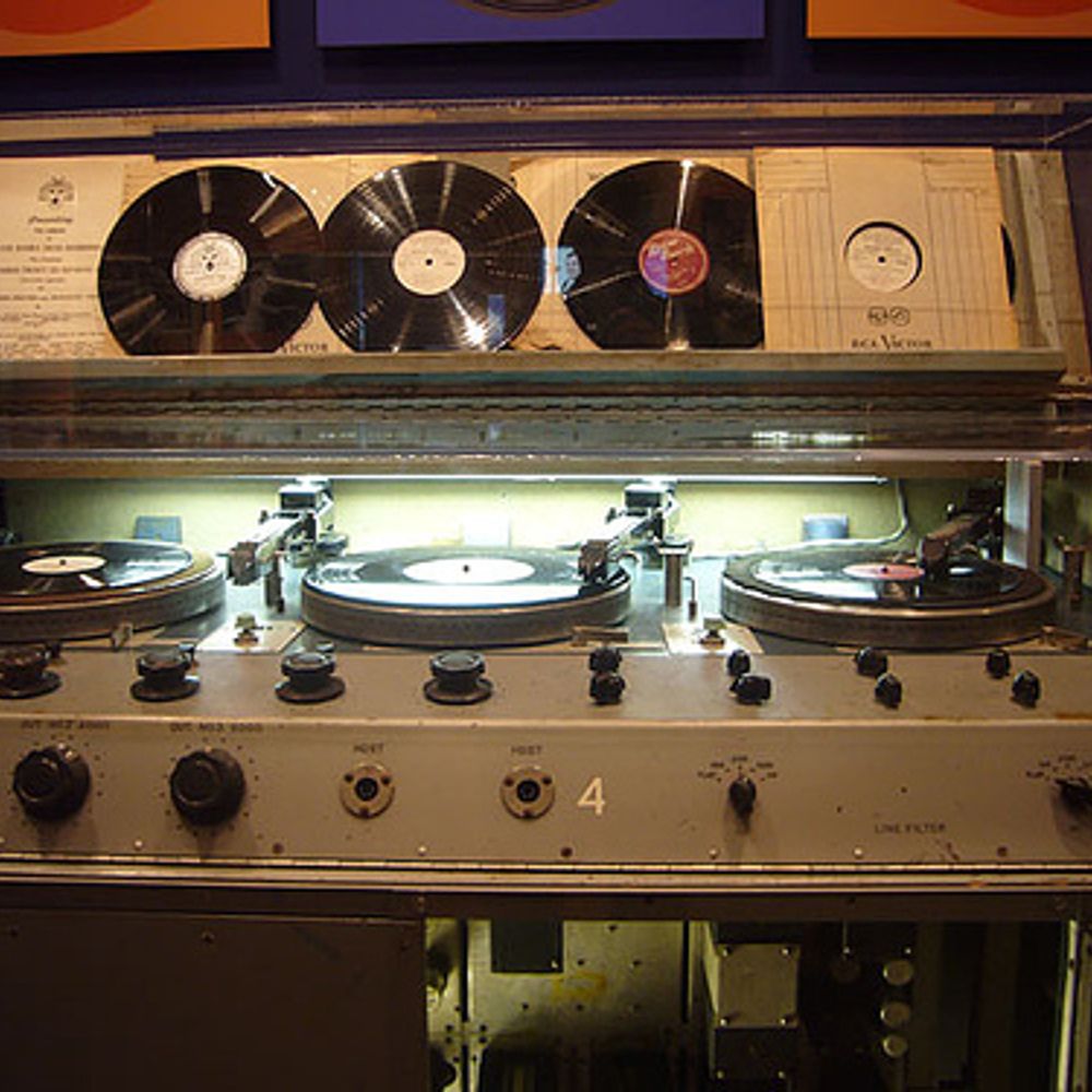 RadioSouvenirsFM "Que la musique"