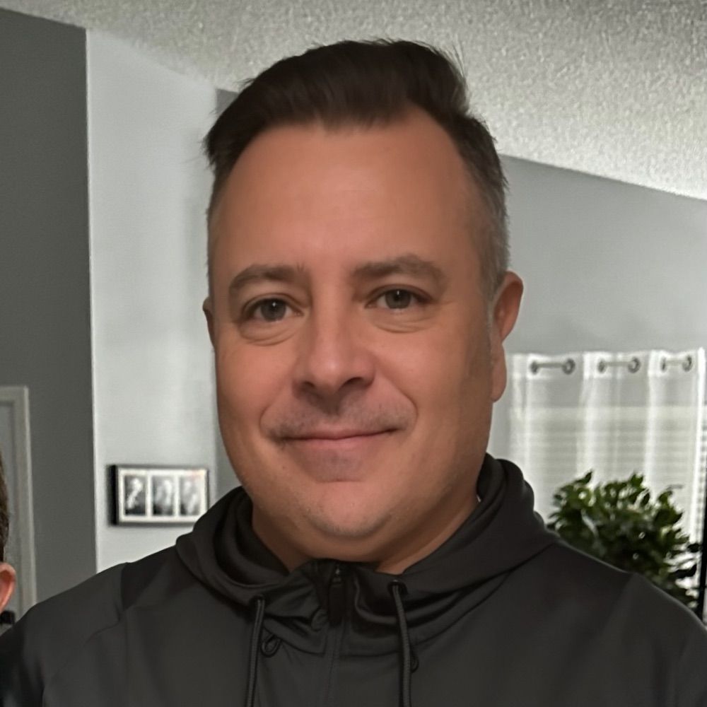 Esteban Roberto