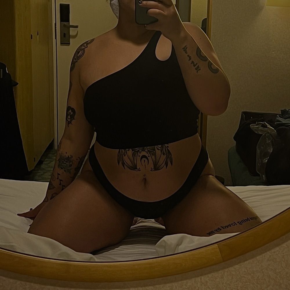 urdarkbabe