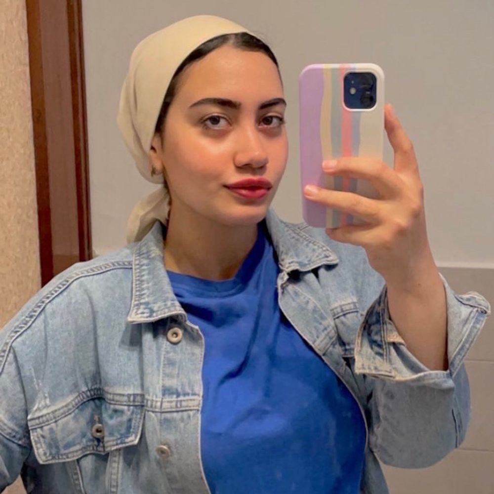 صوفي بين يديّ زرقاء اليمامة ..