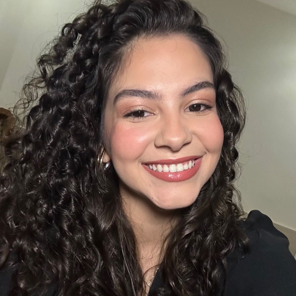 Lara Venturim 