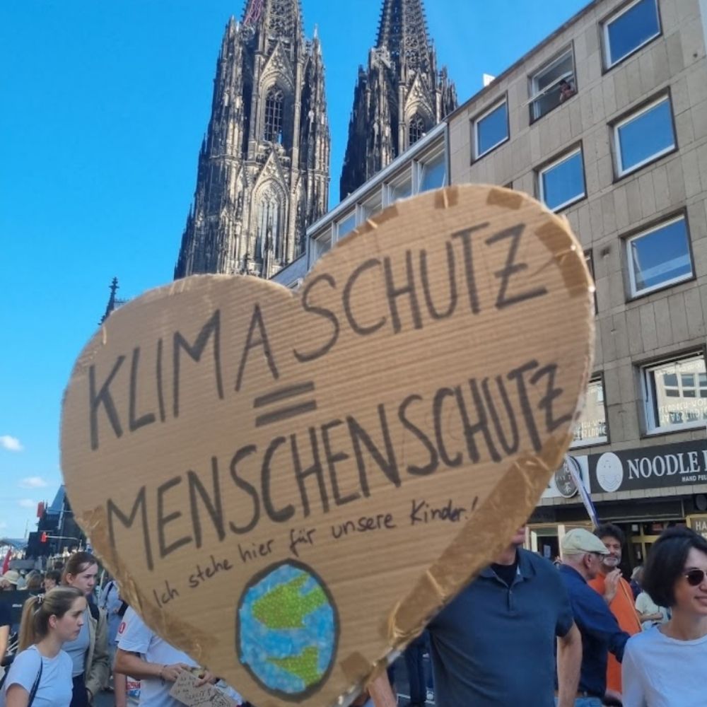 mindmaster💚🌎💪#EndFossilFuels #StandWithUkraine