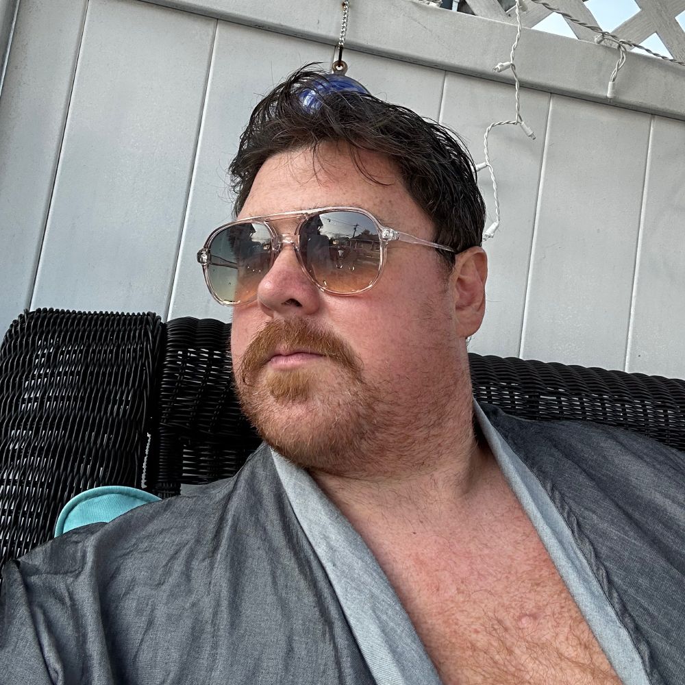 chucksm4sh.bsky.social profile picture