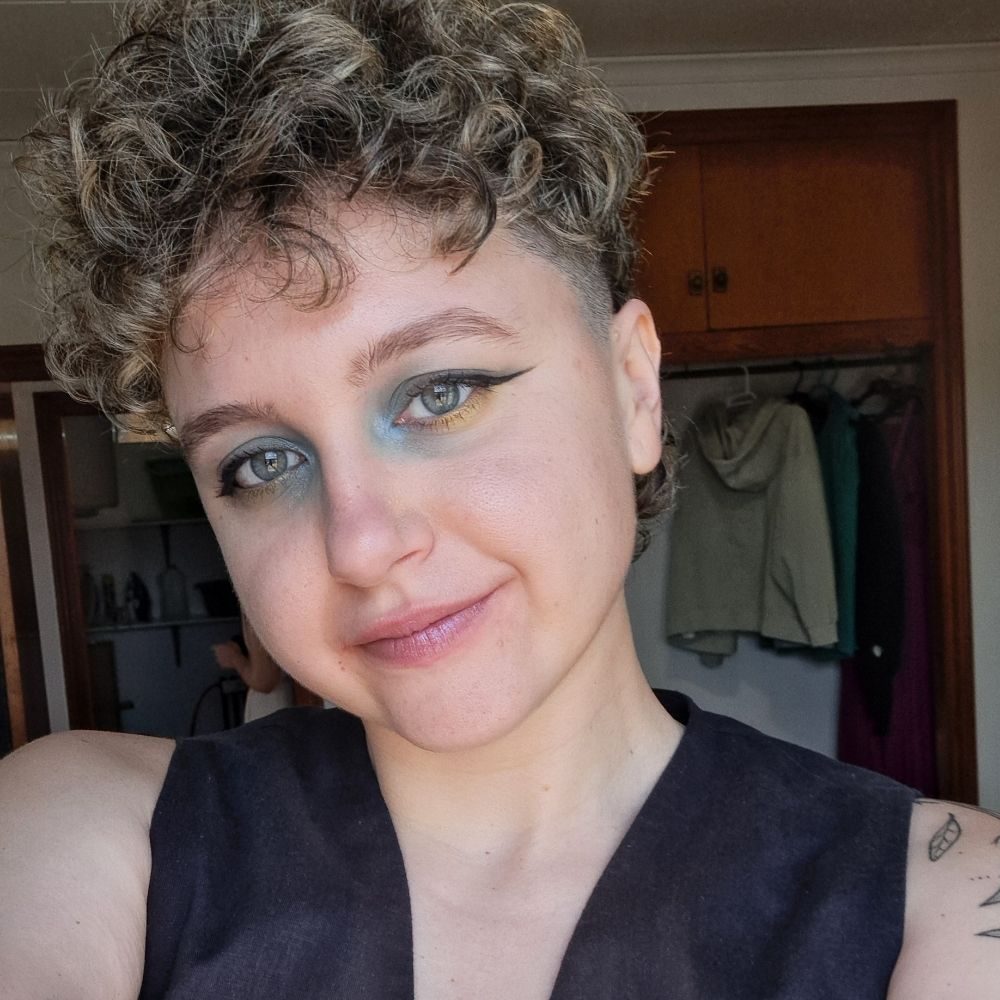 Emo Mom ✨️
