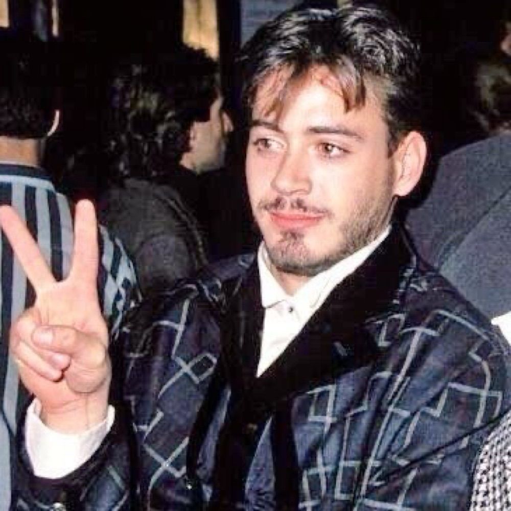 Duarda loves Tony Stark ⁵ ⁵