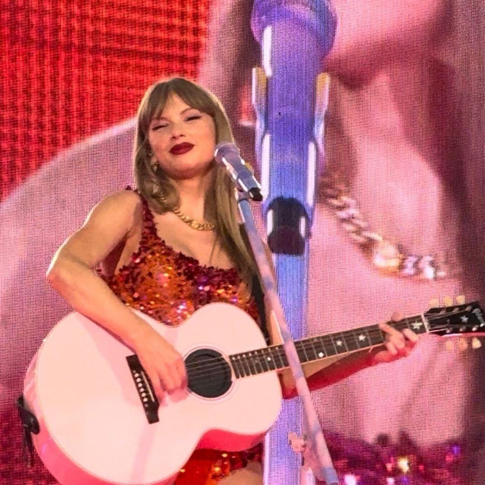 Profile picture mazysversion.swifties.social