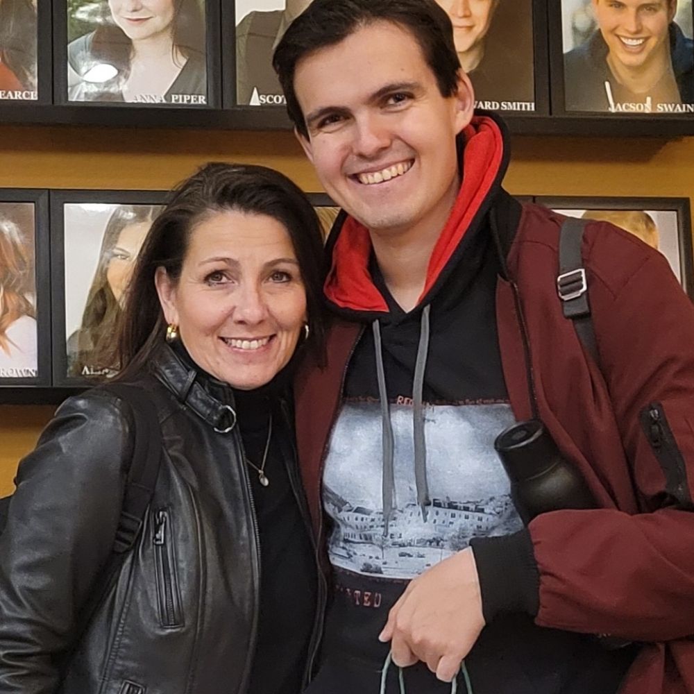 Lori Tobia