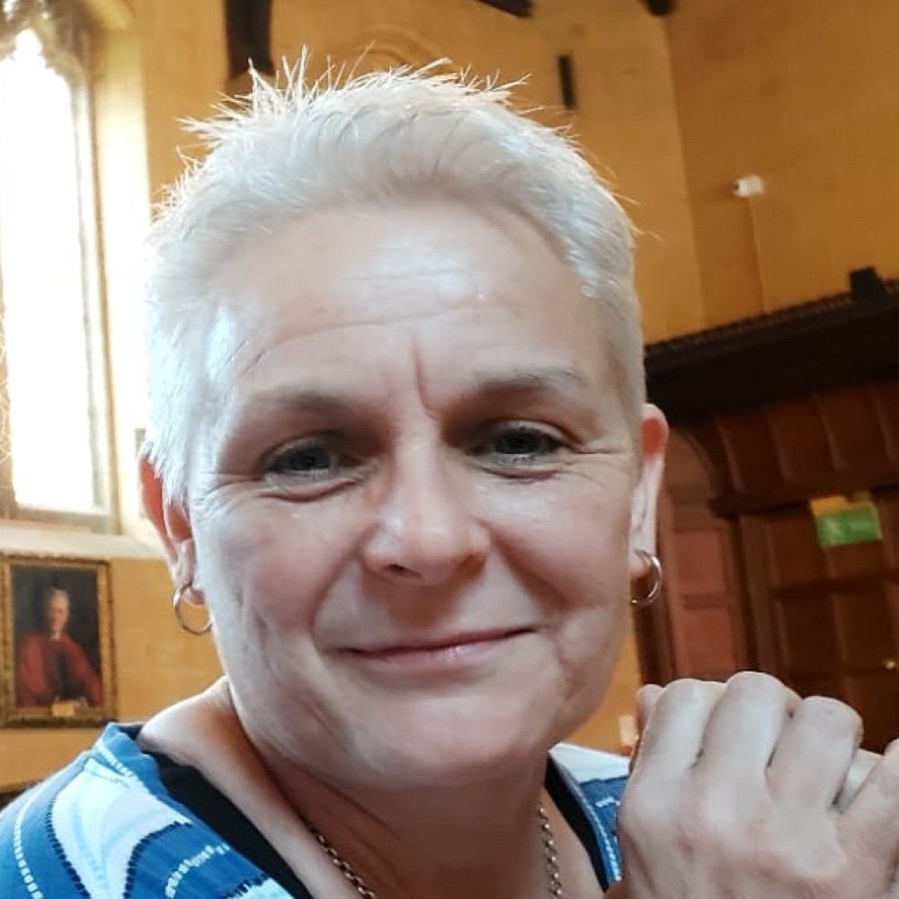Dr Francine Warren