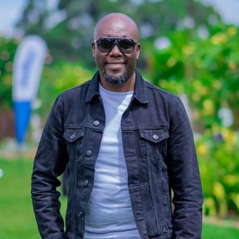 Dennis Okari