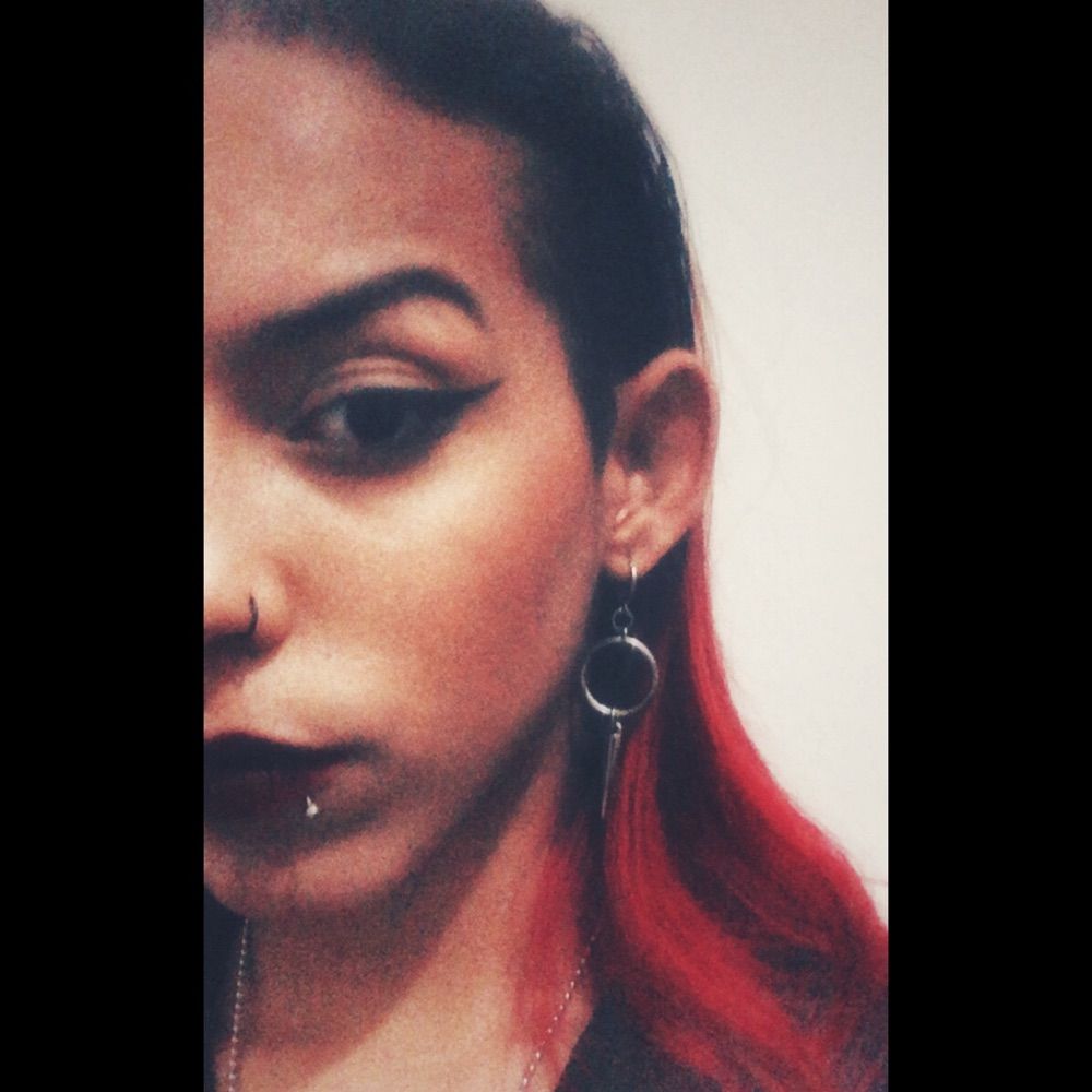 𝕮𝖔𝖑𝖉 𝕼𝖚𝖊𝖊𝖓 🖤🍷🔥