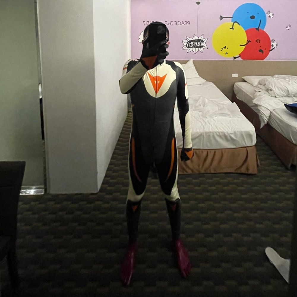 Latexdoll