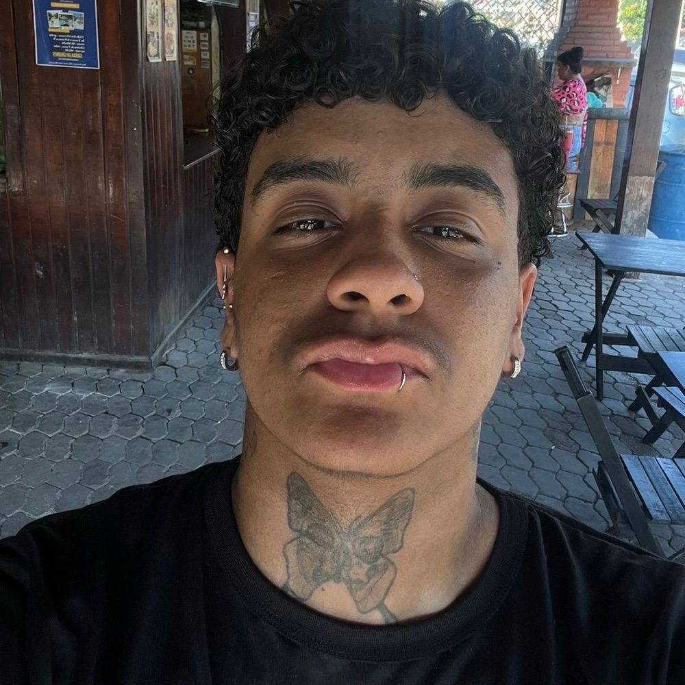 @carioquinho ᶜʳᶠ