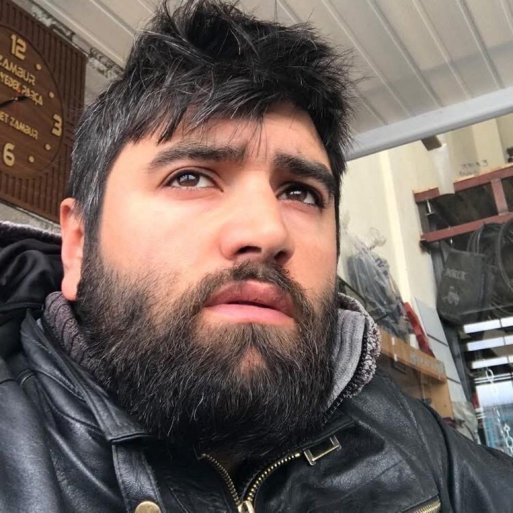 Onur Ayhan