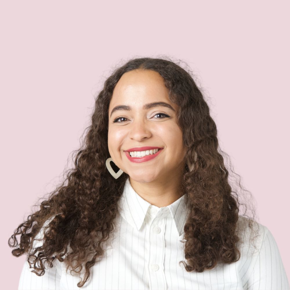 Kim | Salesforce Career Strategist 💄