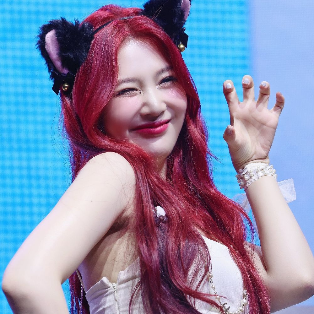 (⊃｡•́‿•̀｡)⊃━☆ﾟ.*･｡ﾟ