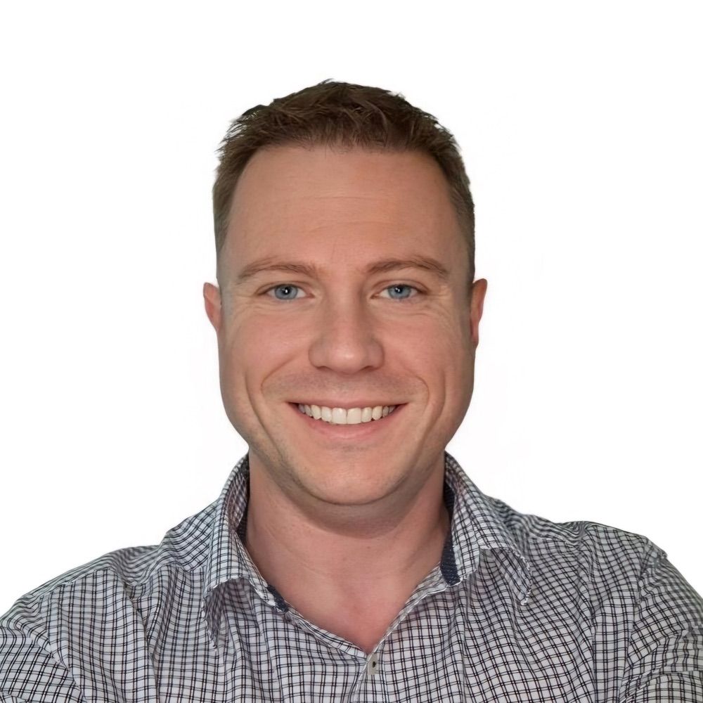 Lee Turton