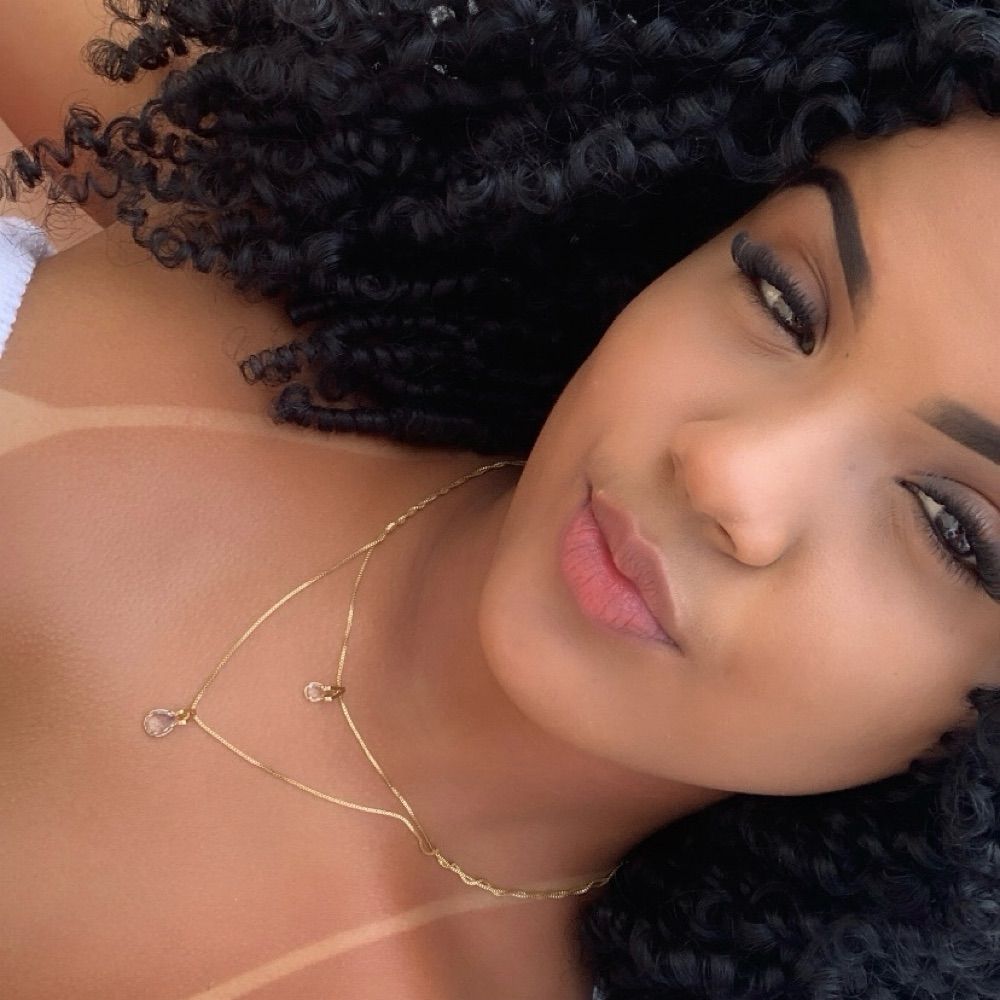 pretinha chata 