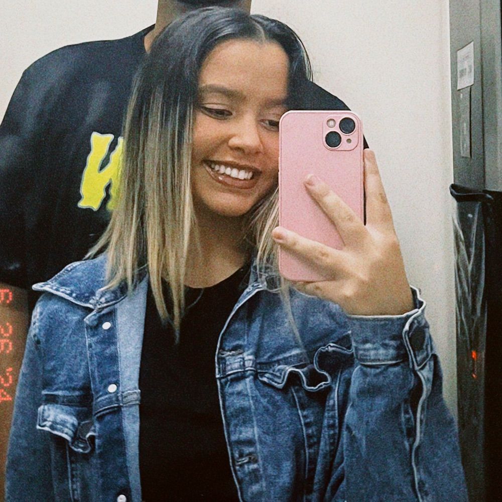 iz adora