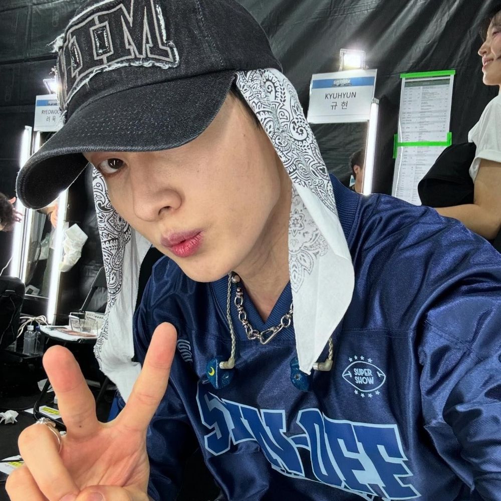 Ianinha| ikon day