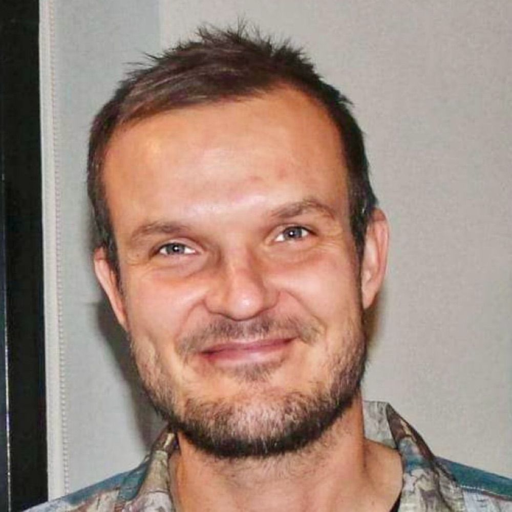 Lars B